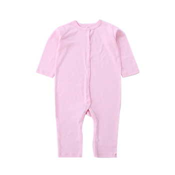 Baby pajama with snaps